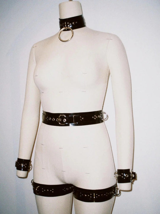 Heavyweight latex O-Ring choker with studded rivet/D-Ring Detail 'Bound Collar'