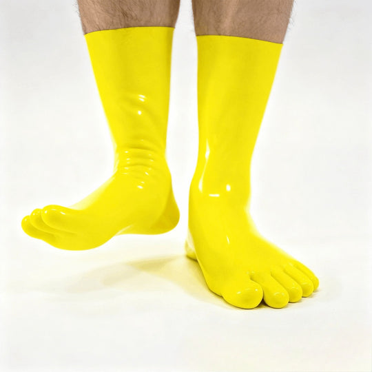 Short latex yellow five toe socks