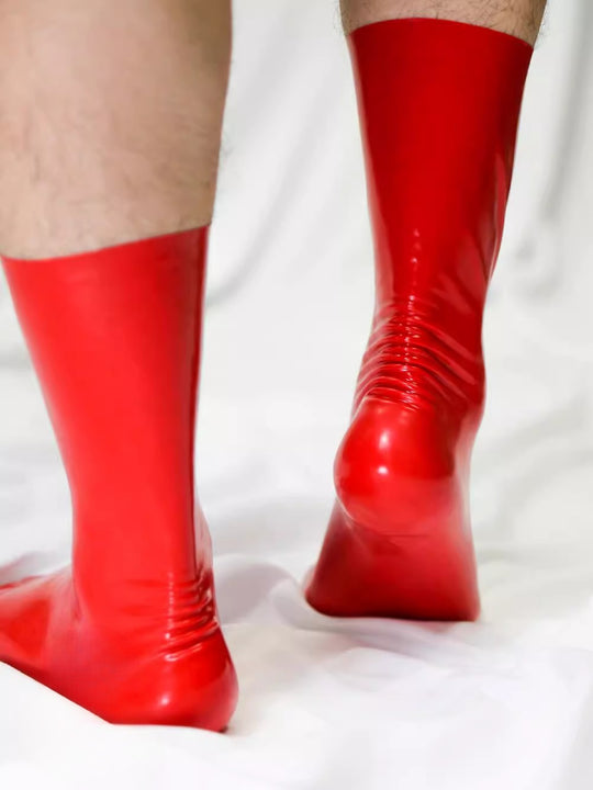 Short latex bright red five toe socks