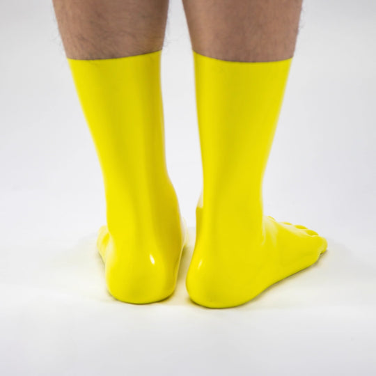 Short latex yellow five toe socks