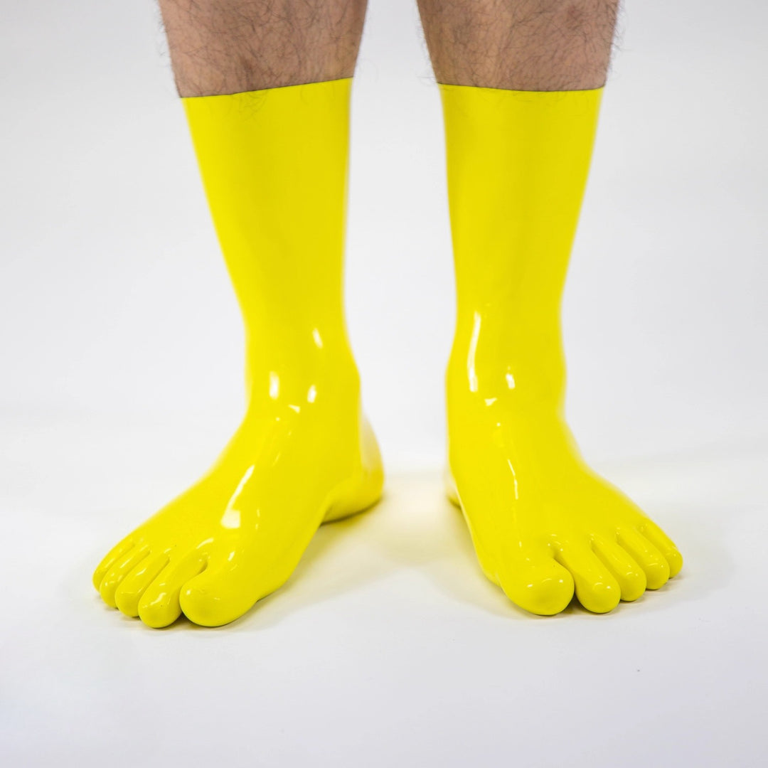 Short latex yellow five toe socks